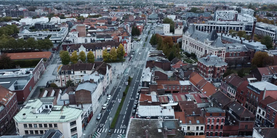 Extrait 2 du film « Héritage — documentaire sur l'héritage du textile à Roubaix » réalisé par Prizm Studio